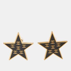 Chanel Black Enamel Gold Tone Star Clip-On Earrings